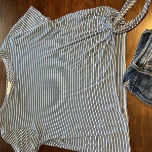 Light blue striped tee with side tie!
